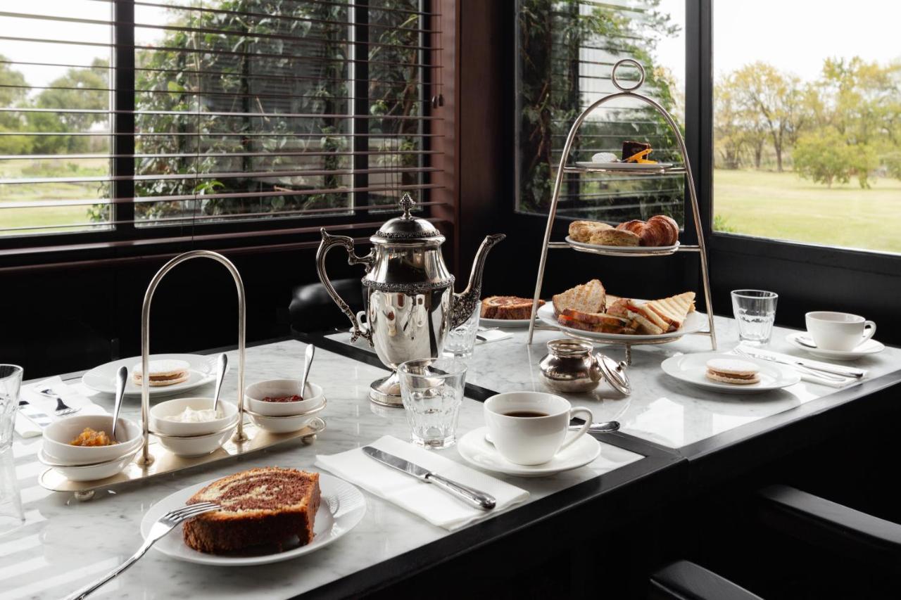 Las Liebres Restaurant & Hotel 콜로니아델사크라멘토 외부 사진